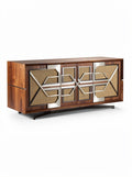 ### Tytuł: Elegancka Komoda z Drewna Orzechowego i Elementami Stalowymi

- **Główne słowa kluczowe**: komoda, drewno orzechowe, stalowe elementy, nowoczesny design, meble.